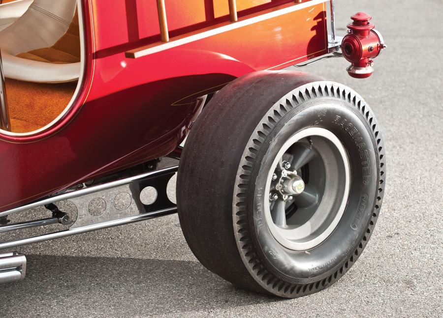  Ford Custom C-Cab Fire Truck 1967 года  (фото 20 из 28)